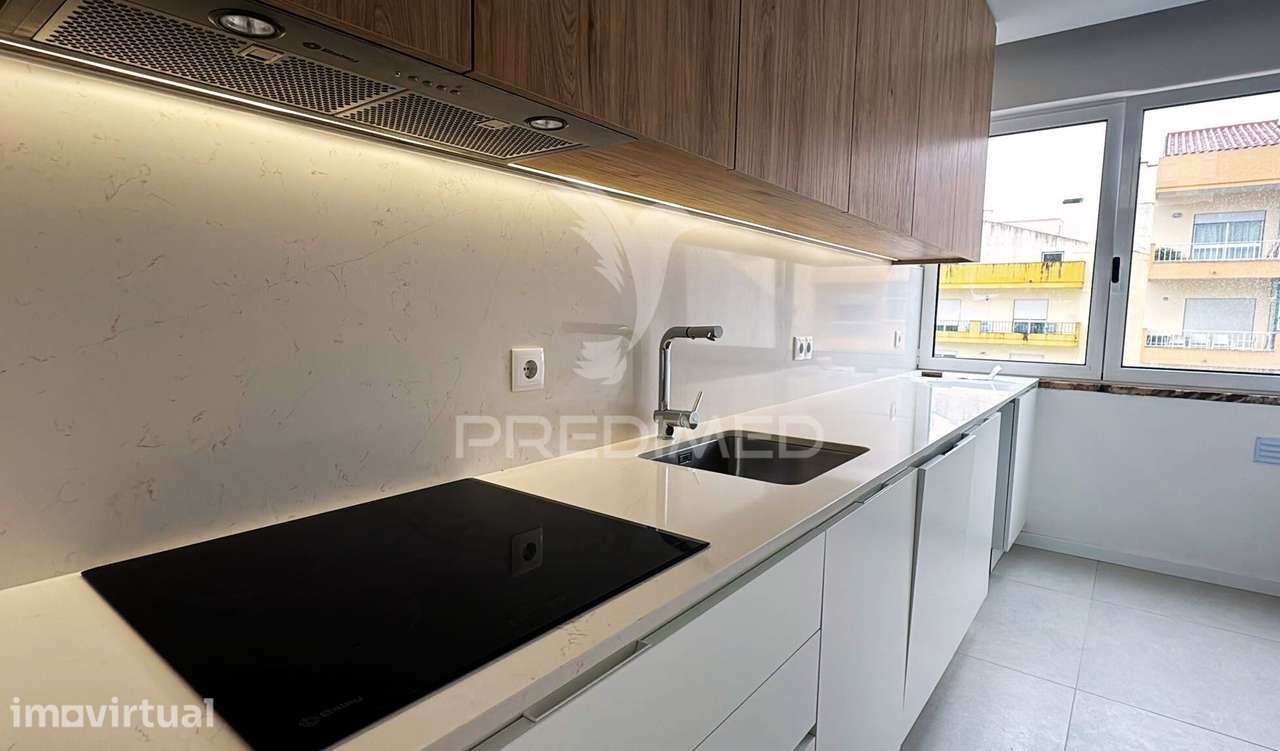Apartamento T3 Totalmente Remodelado - Quinta da Alçada, Rua Pedro... - Grande imagem: 5/15