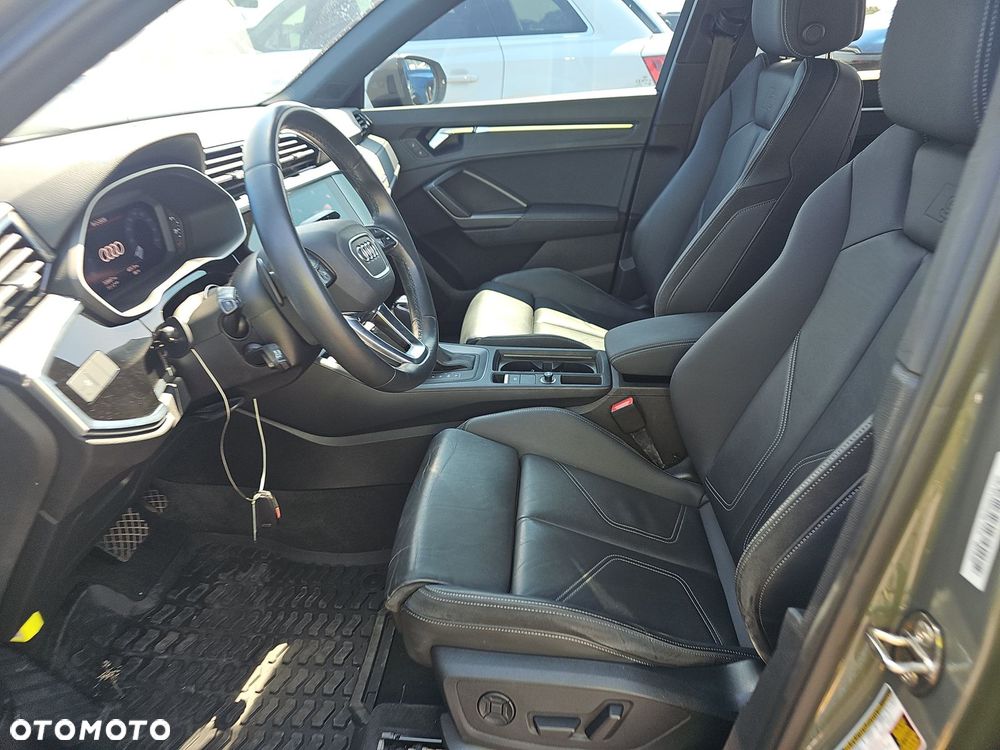 Audi Q3 2.0 TFSI Quattro S tronic design - 10