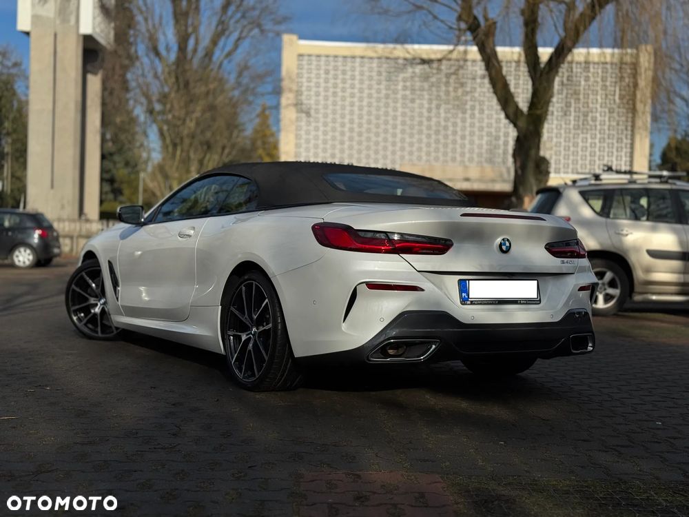 BMW Seria 8 840i - 4
