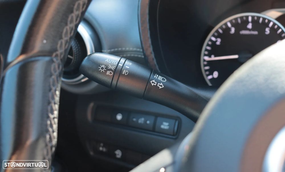 Nissan Juke 1.0 DIG-T Tekna - 30