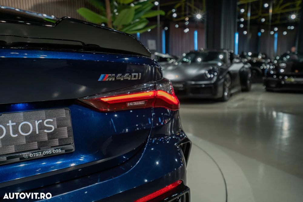 BMW M4 M440i xDrive AT MHEV - 31