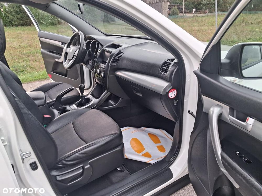 Kia Sorento - 22
