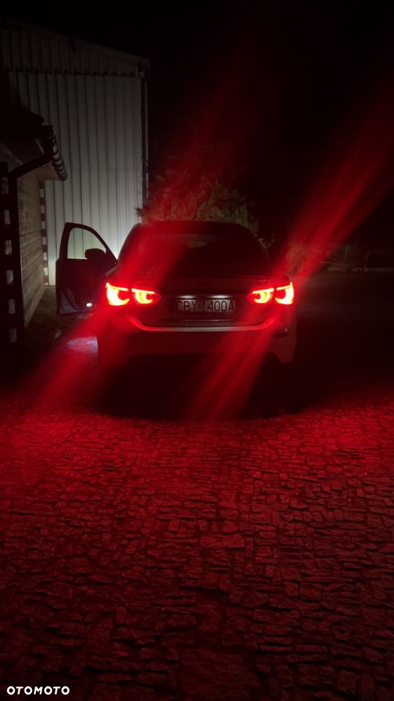 Infiniti Q50 - 23