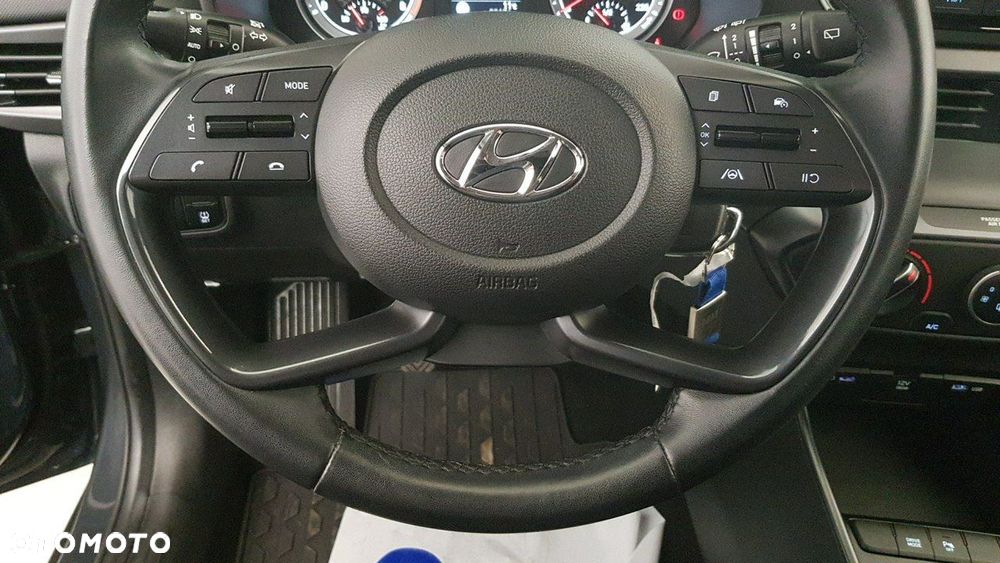 Hyundai Bayon - 27