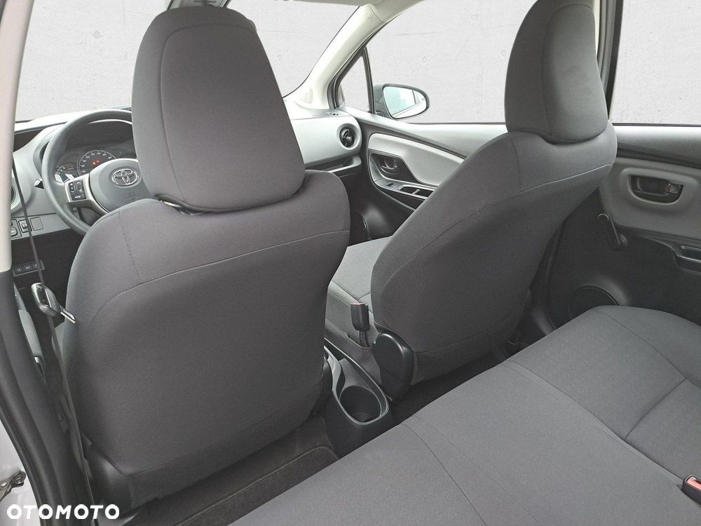 Toyota Yaris - 21
