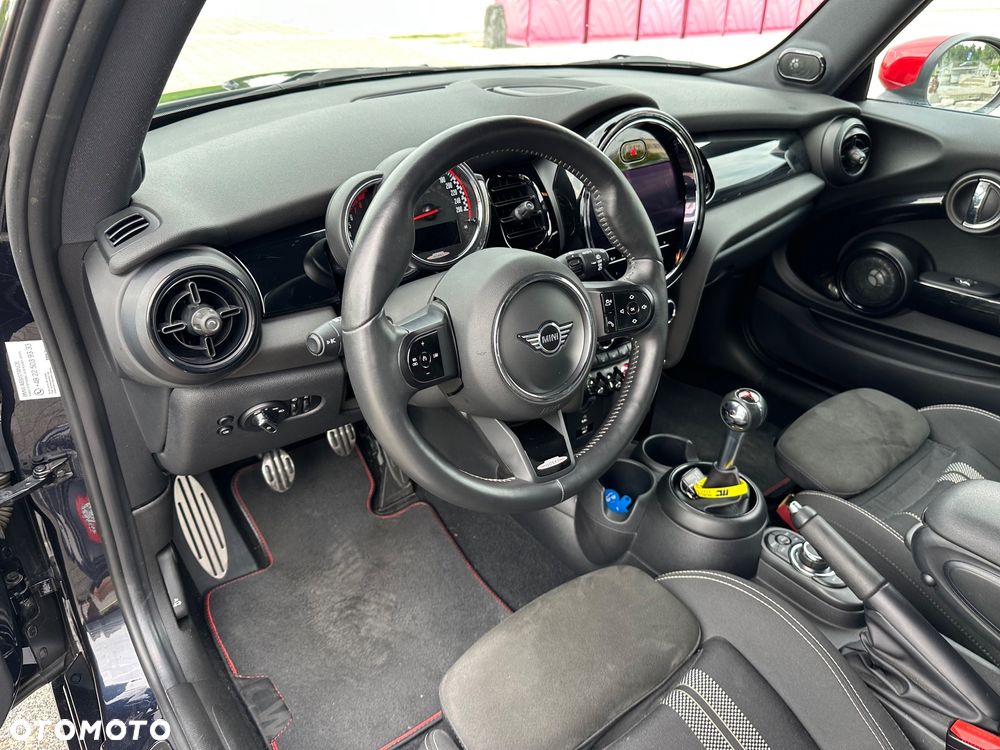 MINI John Cooper Works - 7