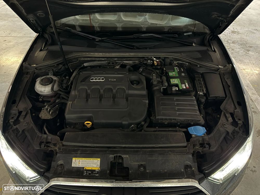 Audi A3 Sportback 1.6 TDI Sport S tronic - 28