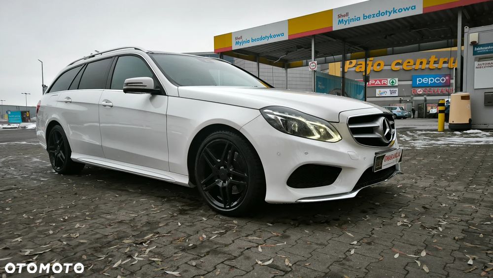 Mercedes-Benz Klasa E 250 BlueTEC 4Matic 7G-TRONIC Elegance - 2