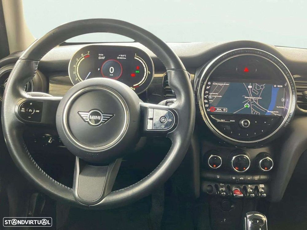 MINI 5 Portas Cooper Auto - 10