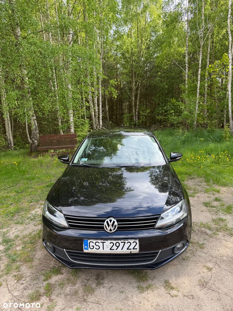 Volkswagen Jetta 1.6 TDI DPF Comfortline - 3
