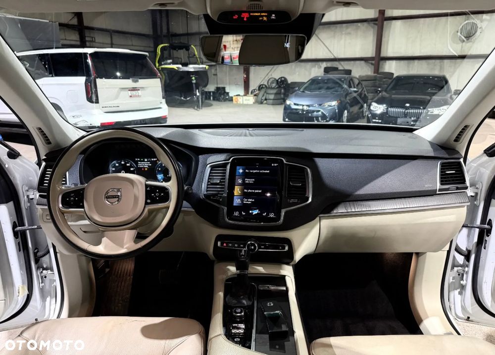 Volvo XC 90 T5 AWD Momentum 7os - 15