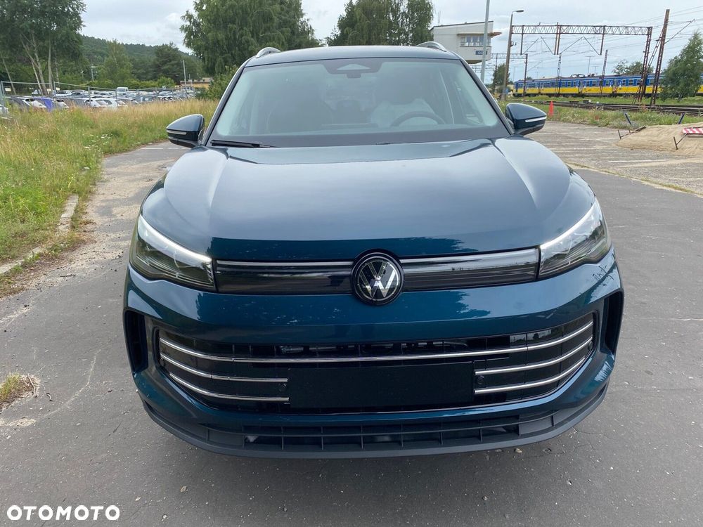 Volkswagen Tiguan - 5