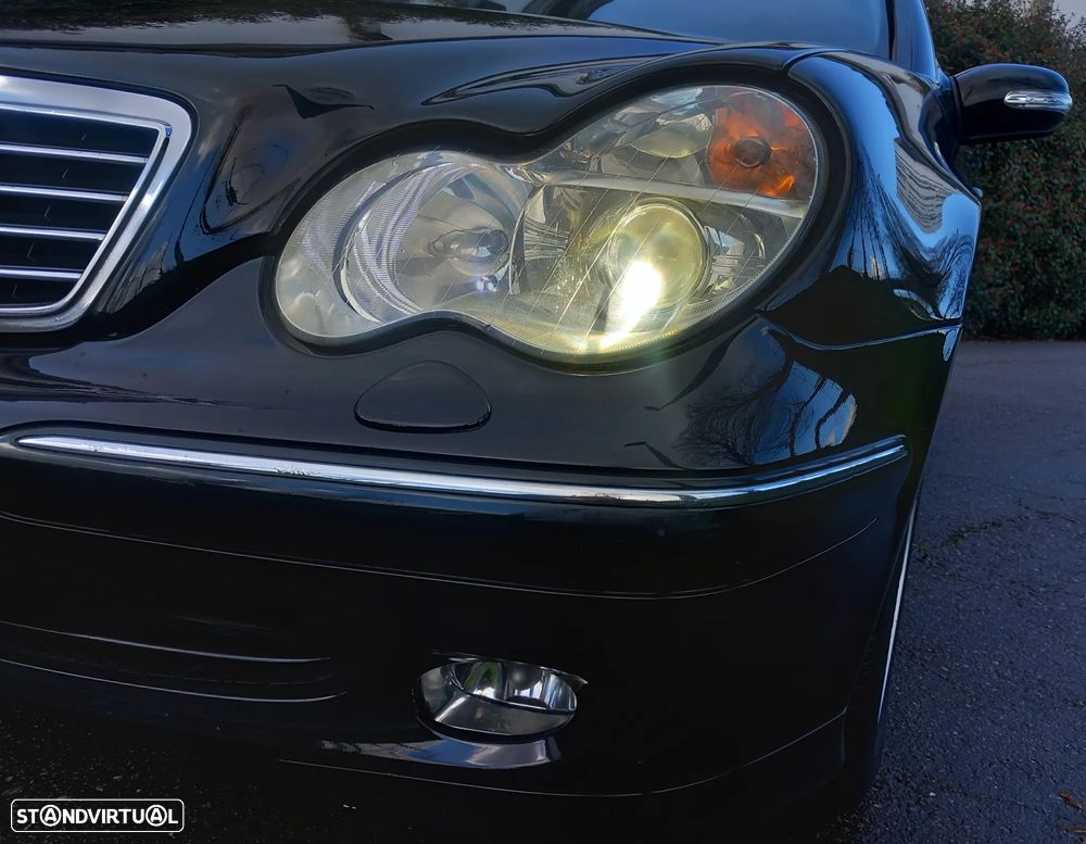 Mercedes-Benz C 220 - 35