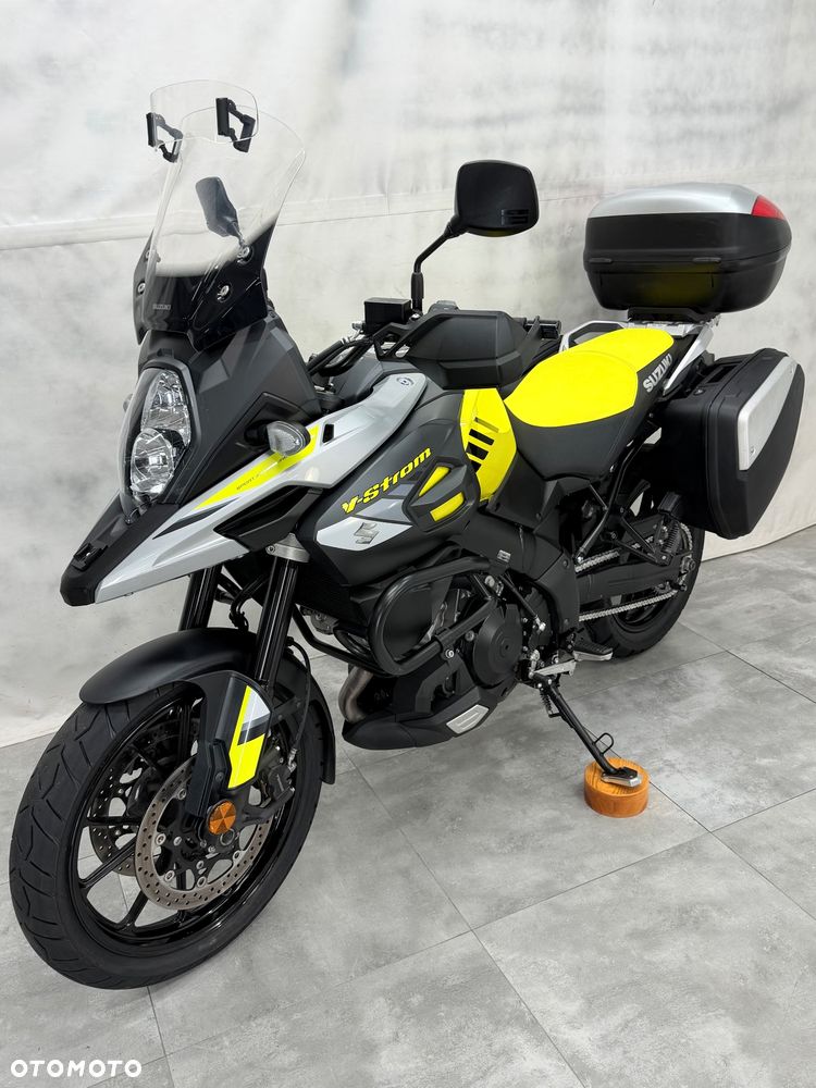 Suzuki V-STROM - 21
