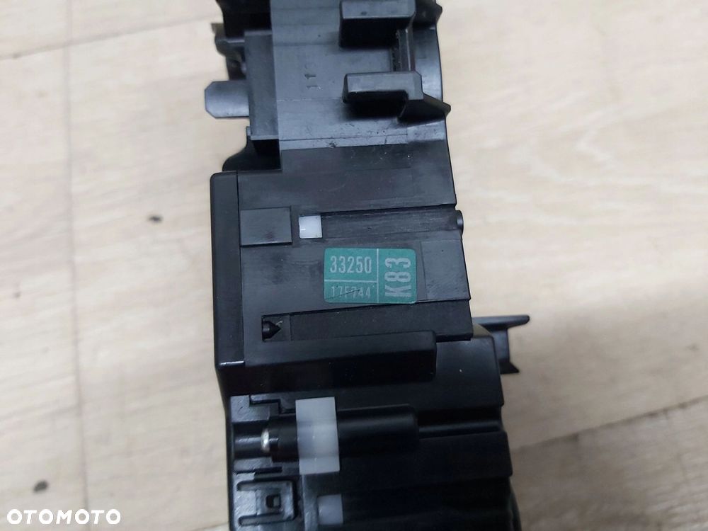 Toyota Rav4 IV XA40 13-18r manetka przełącznik zespolony świateł K83 17F744 - 4