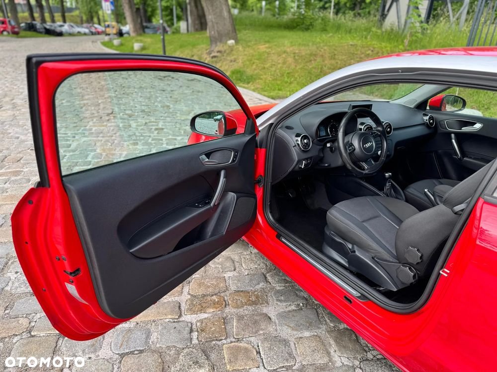 Audi A1 1.6 TDI Attraction - 8