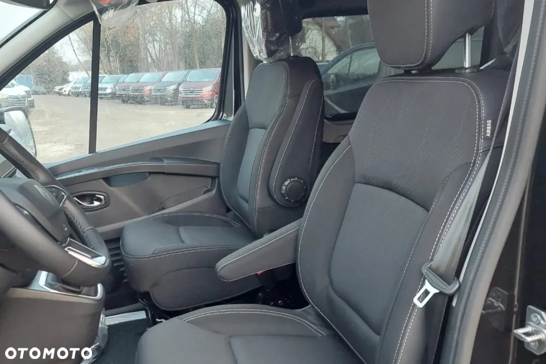 Renault Trafic SpaceClass 2.0 dCi EDC - 5