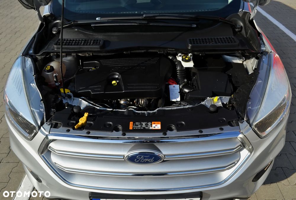 Ford Kuga 2.0 TDCi 4WD Trend - 35