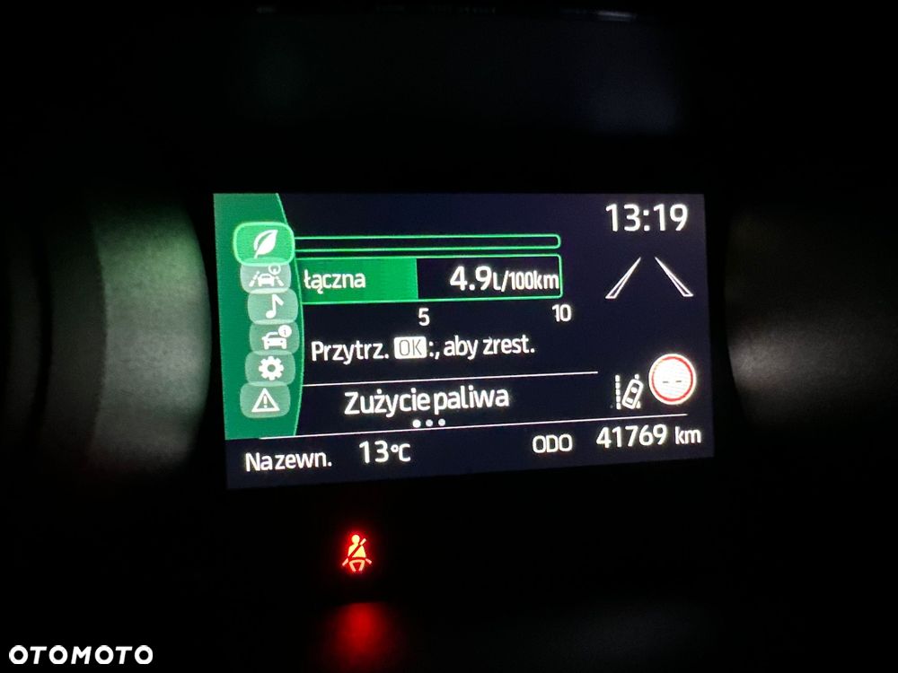 Toyota Yaris Hybrid 1.5 Selection Style - 31