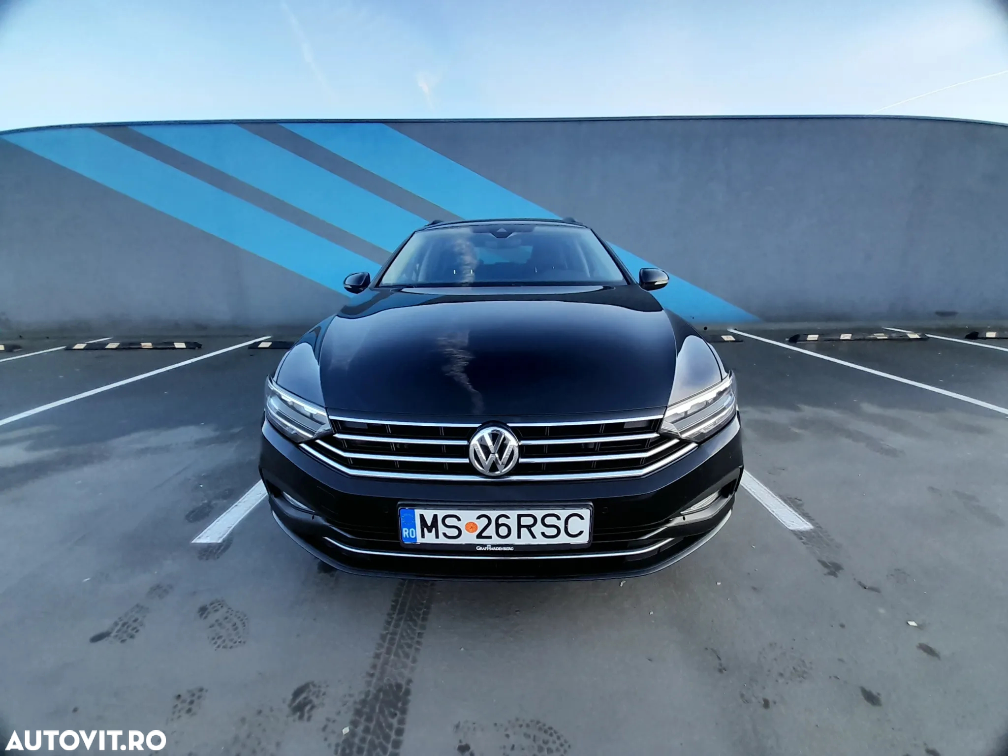 Volkswagen Passat Variant 2.0 TDI DSG Highline - 13
