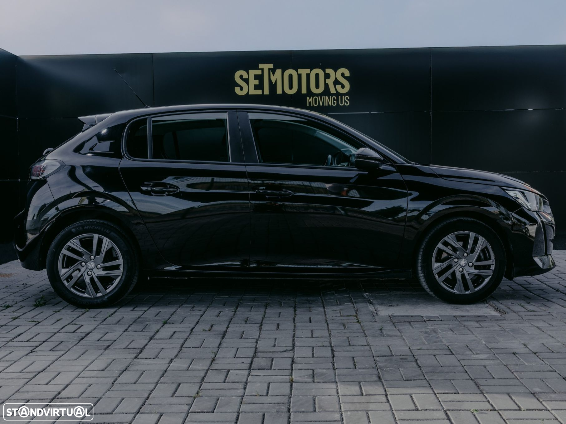 Peugeot 208 1.2 PureTech Active Pack - 3
