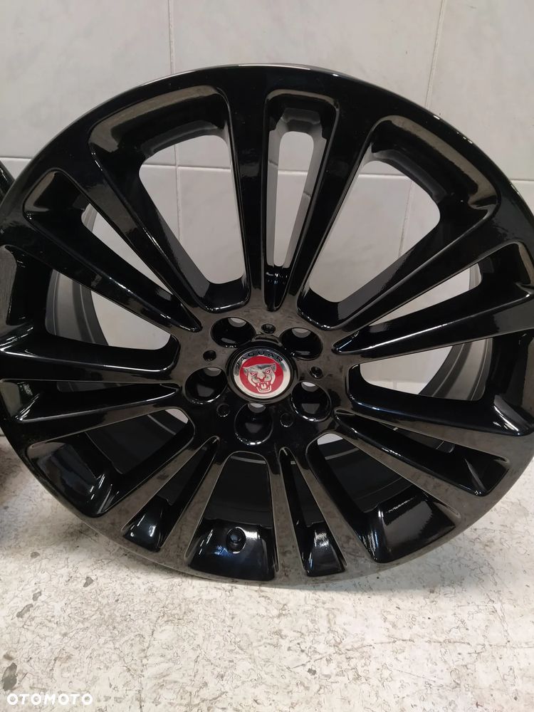 JAGUAR 8X19 FELGI ALUMINIOWE CZARNE R19 ET45 5X108 DEKIELKI ORYGINAŁ - 5