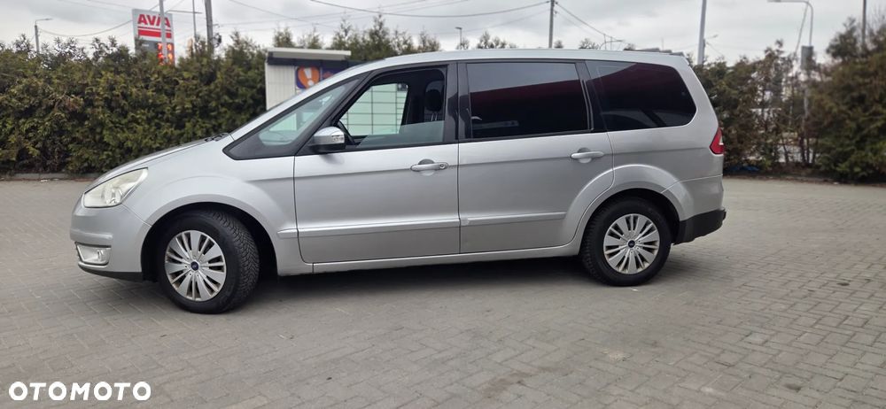 Ford Galaxy 2.0 TDCi Ghia - 7