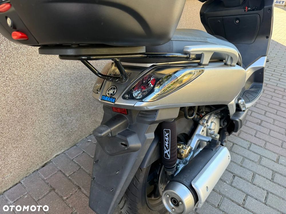 Yamaha X-max - 26