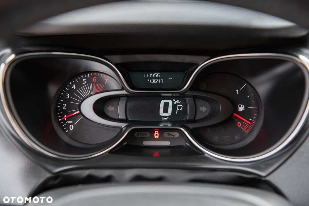 Renault Captur - 23