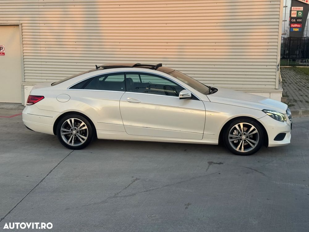 Mercedes-Benz E 220 CDI DPF BlueEFFICIENCY 7G-TRONIC Avantgarde - 21