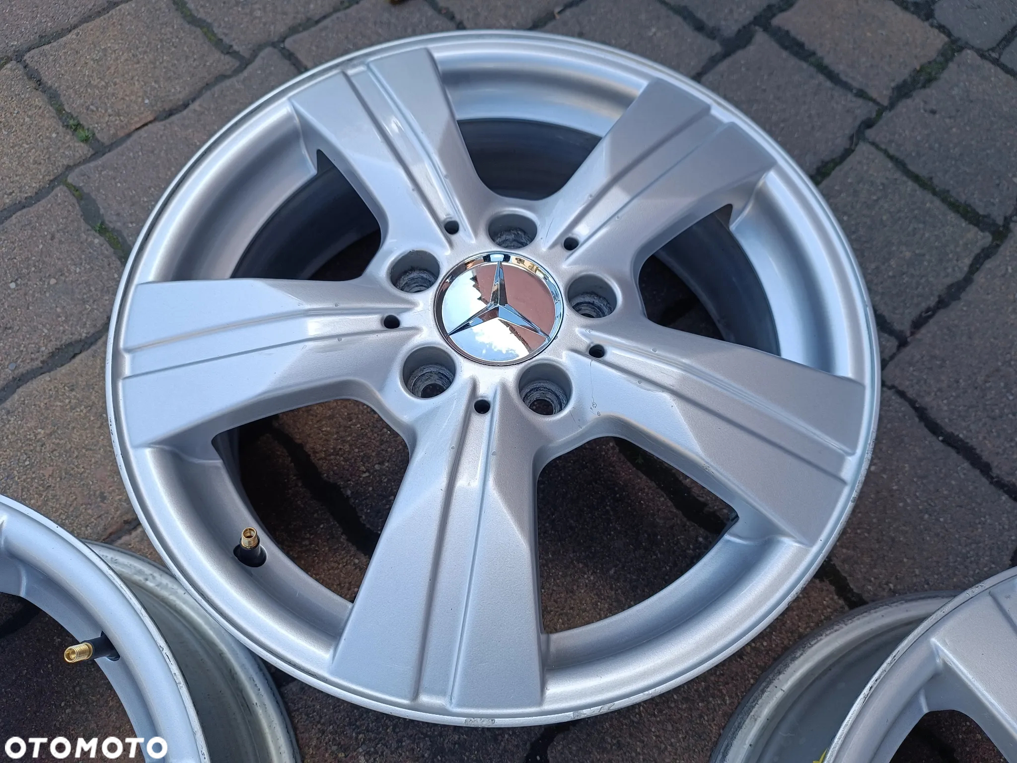 Komplet 4 sztuki - Alufelgi 16" felgi aluminiowe MERCEDES A B C klasa W169 W245 W203 a169 401 22 02 - 8