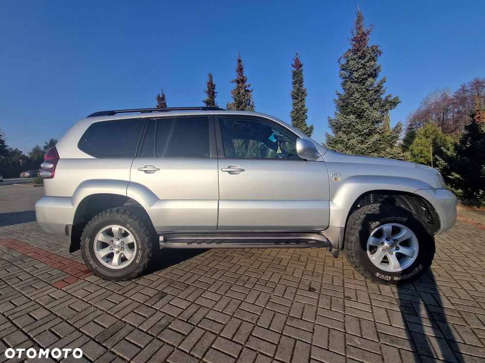 Toyota Land Cruiser - 8