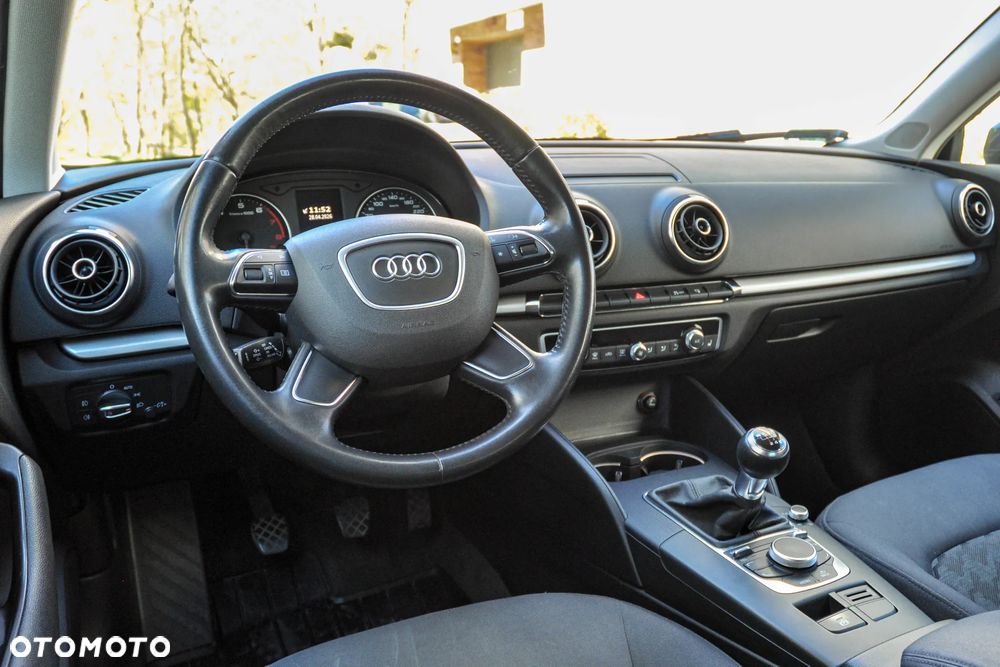 Audi A3 Sportback - 9