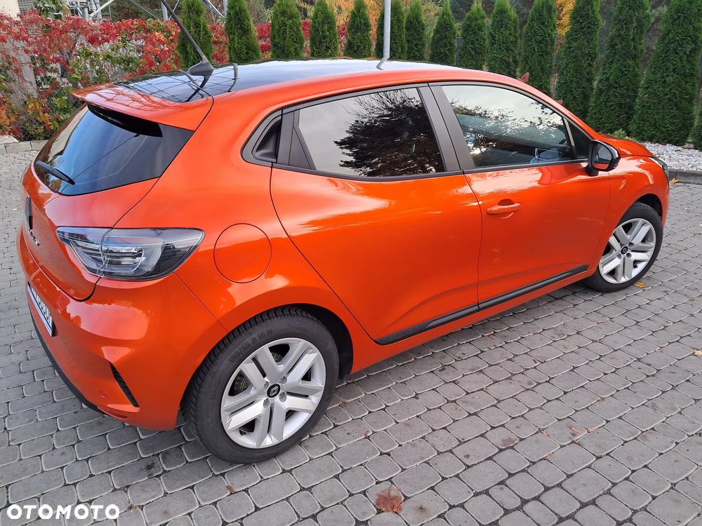 Renault Clio - 16