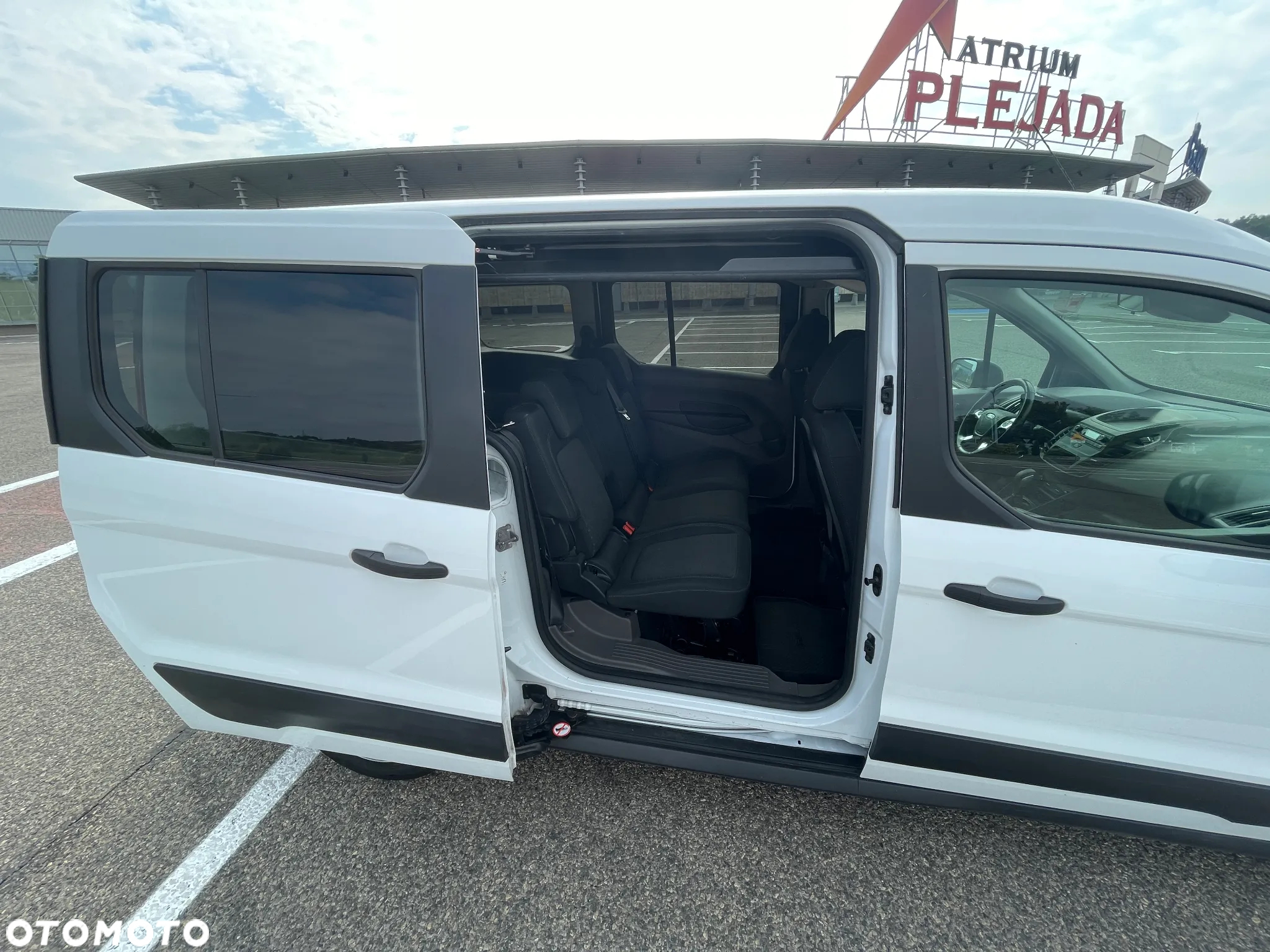 Ford Tourneo Connect 1.5 EcoBlue Active PowerShift - 6