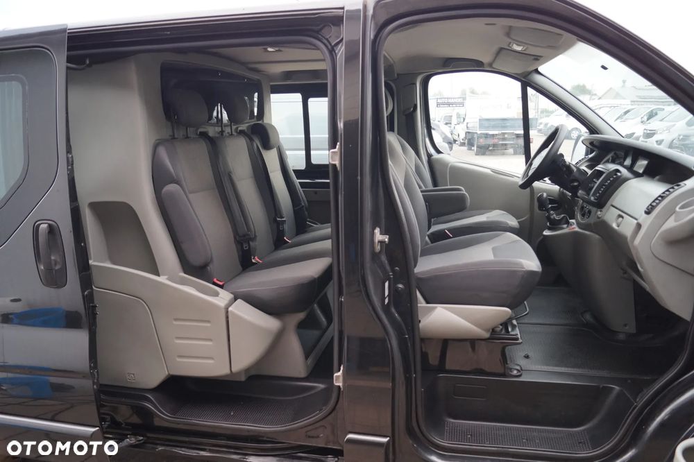 Renault Trafic - 19