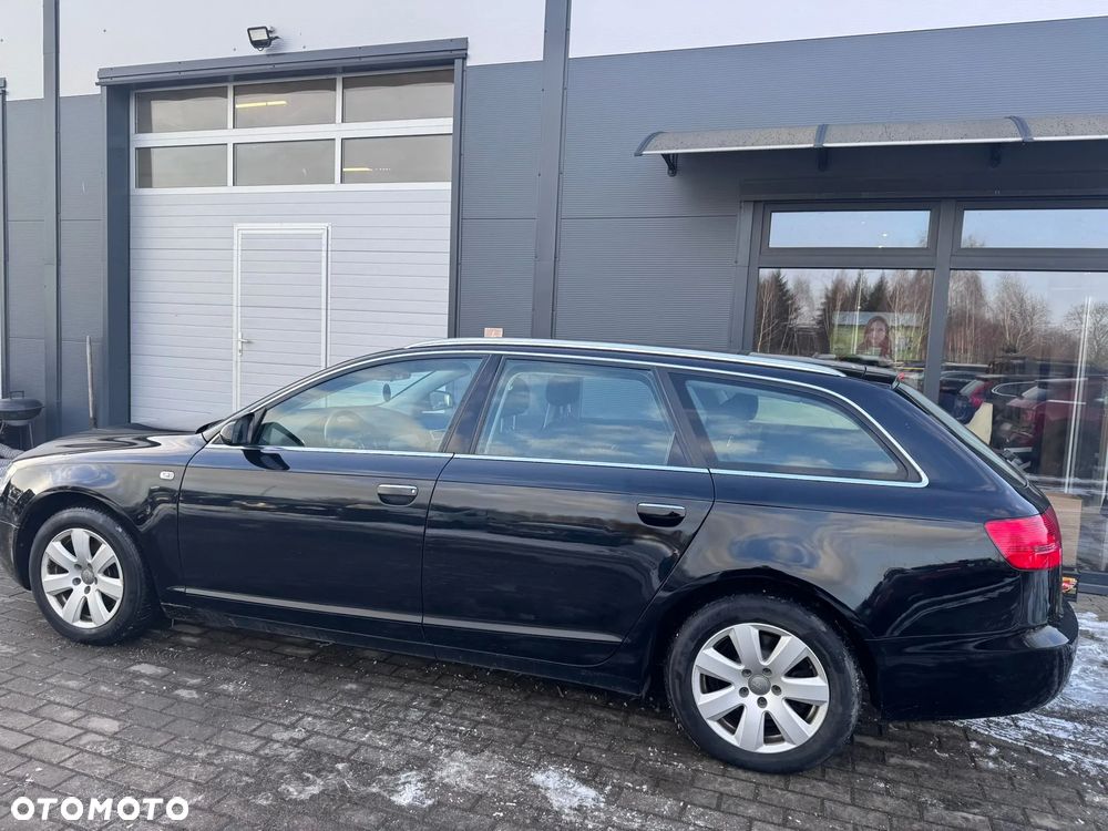 Audi A6 Avant - 22
