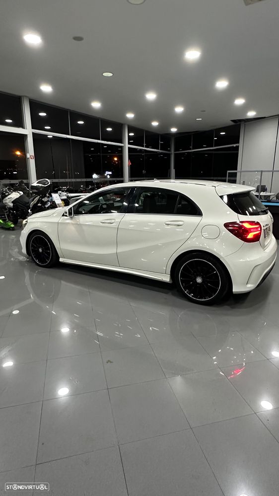 Mercedes-Benz A 200 CDI 4Matic 7G-DCT AMG Line - 3