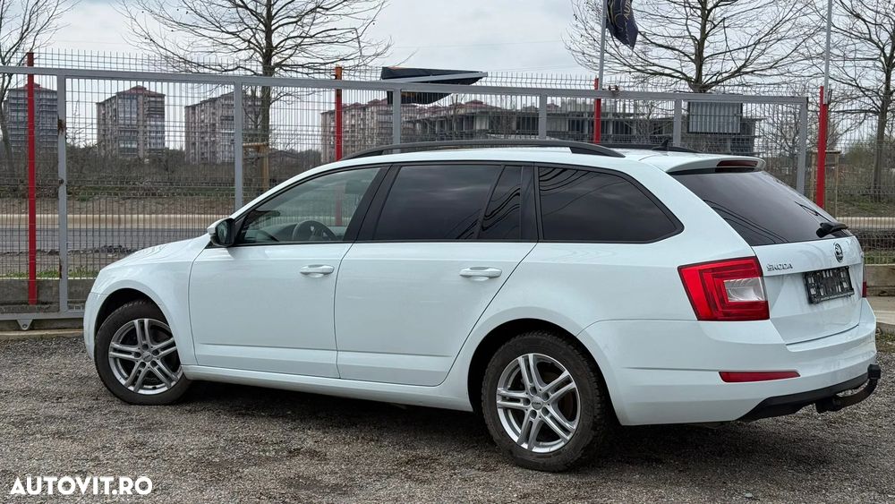 Skoda Octavia 2.0 TDI DSG Tour - 9