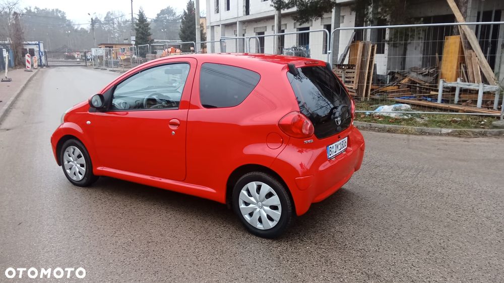 Toyota Aygo Multi Mode Club - 13