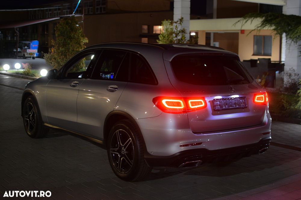 Mercedes-Benz GLC 220 d 4MATIC 9G-TRONIC AMG Line Plus - 21