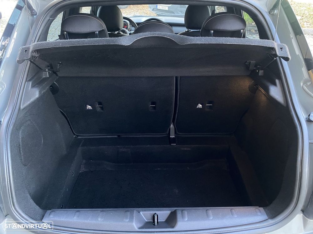 MINI 5 Portas One D - 28