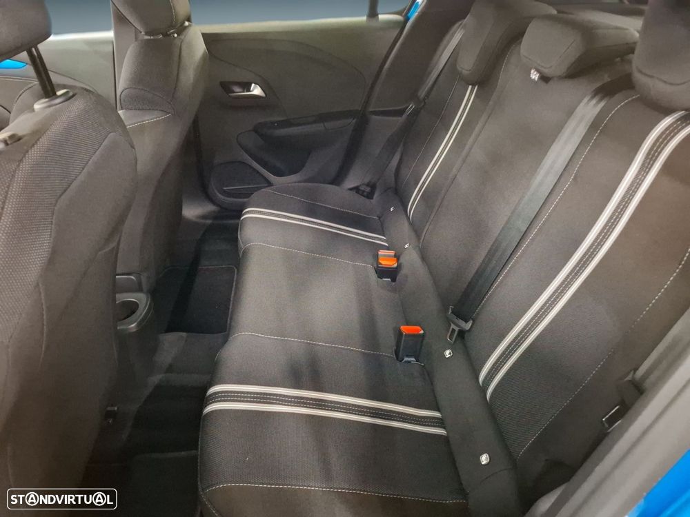 Opel Corsa — fotografia 12