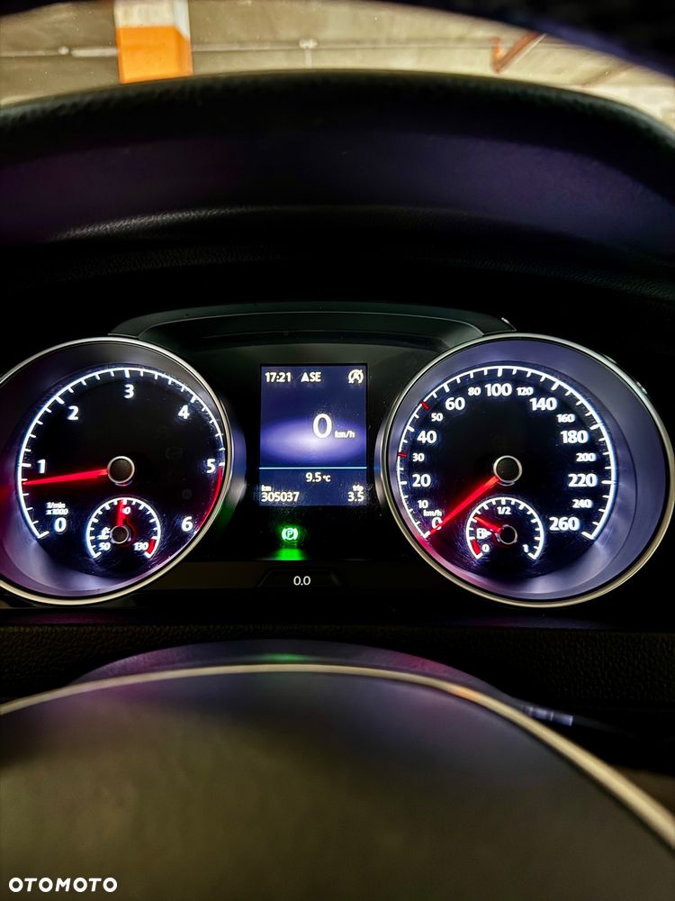 Volkswagen Golf 1.6 TDI BMT Highline - 10