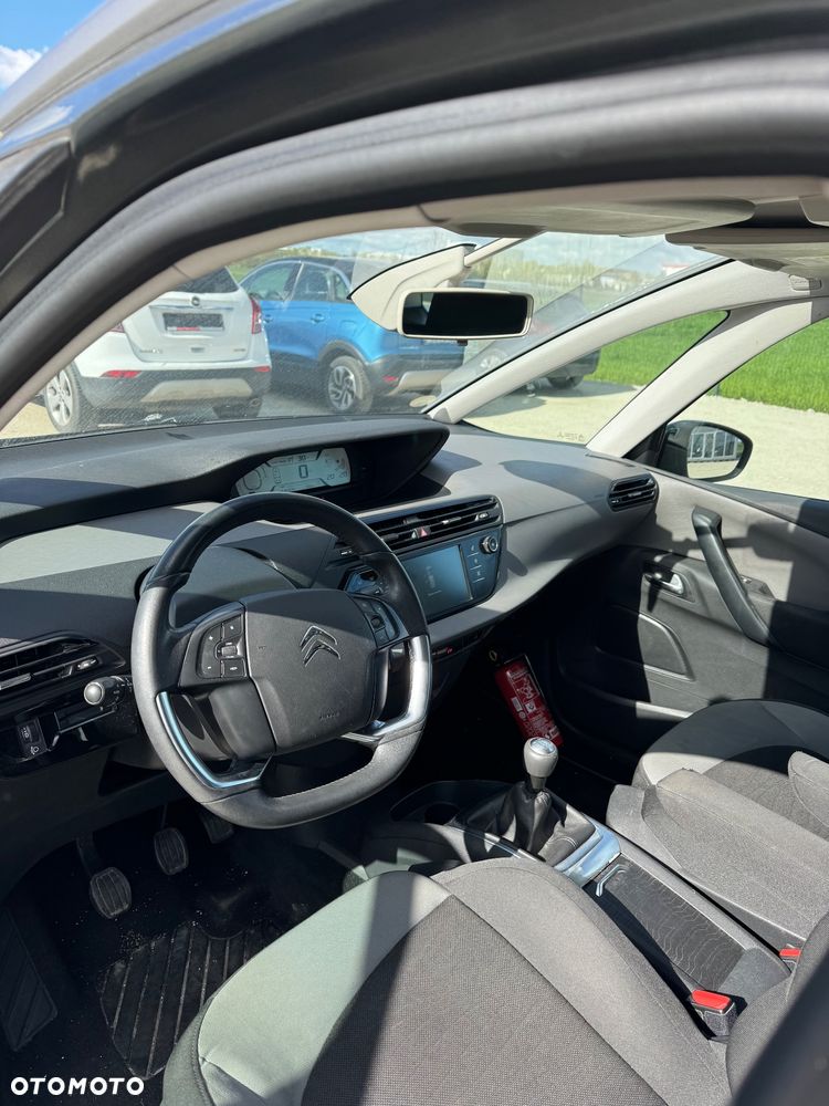 Citroën C4 Picasso - 10
