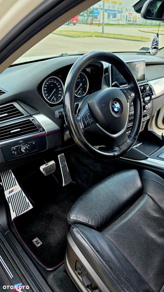 BMW X6 - 15