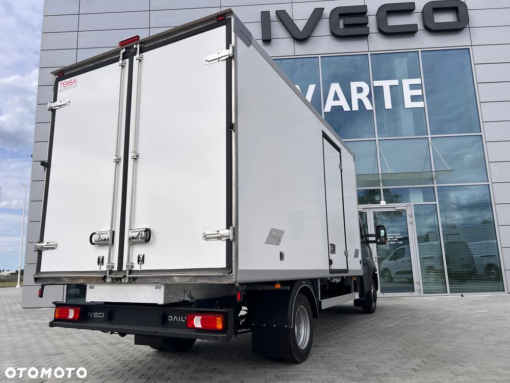 Iveco OD RĘKI,OD ZARAZ,IZOTERMA STWORZONA DO CIĘŻKIEJ PRACY!!! - 12