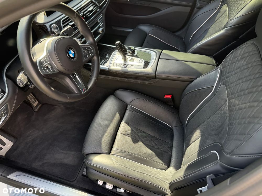 BMW Seria 7 750Li xDrive sport - 20
