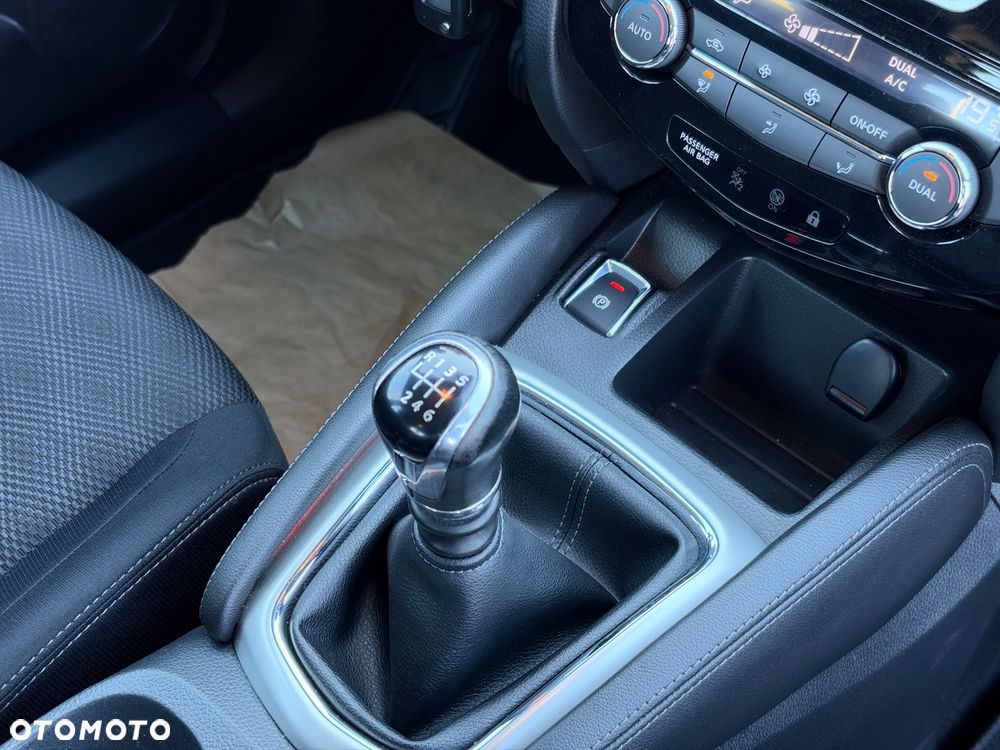 Nissan Qashqai - 29