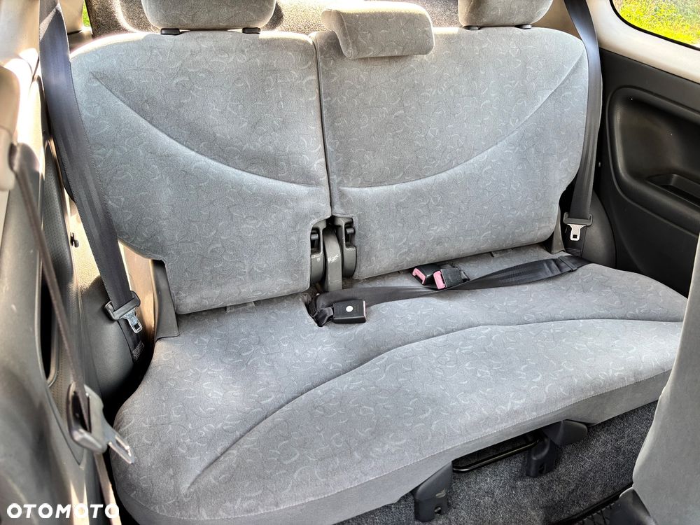 Toyota Yaris 1.0 VVT-i Sol - 11